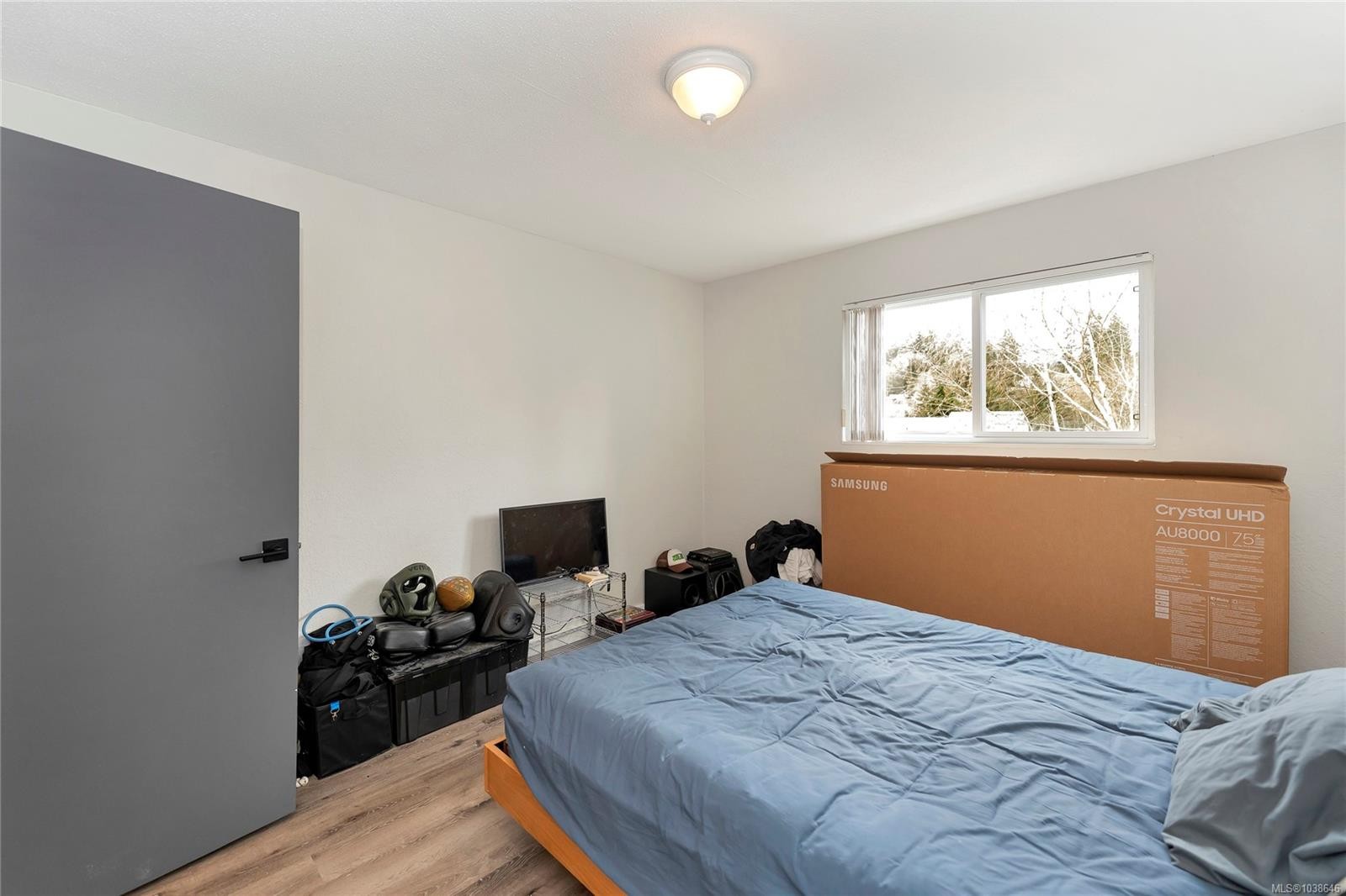 #304-3040 Pine St, Chemainus, BC - Indoor Photo Showing Bedroom