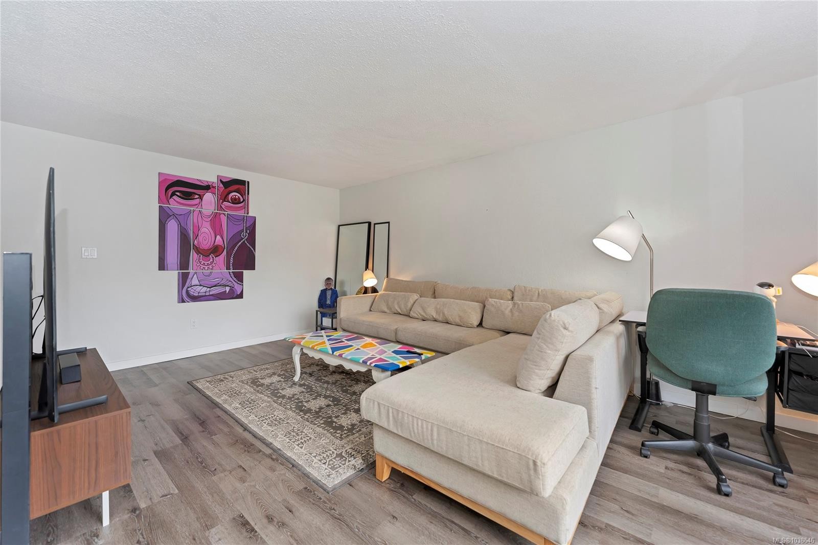 #304-3040 Pine St, Chemainus, BC - Indoor