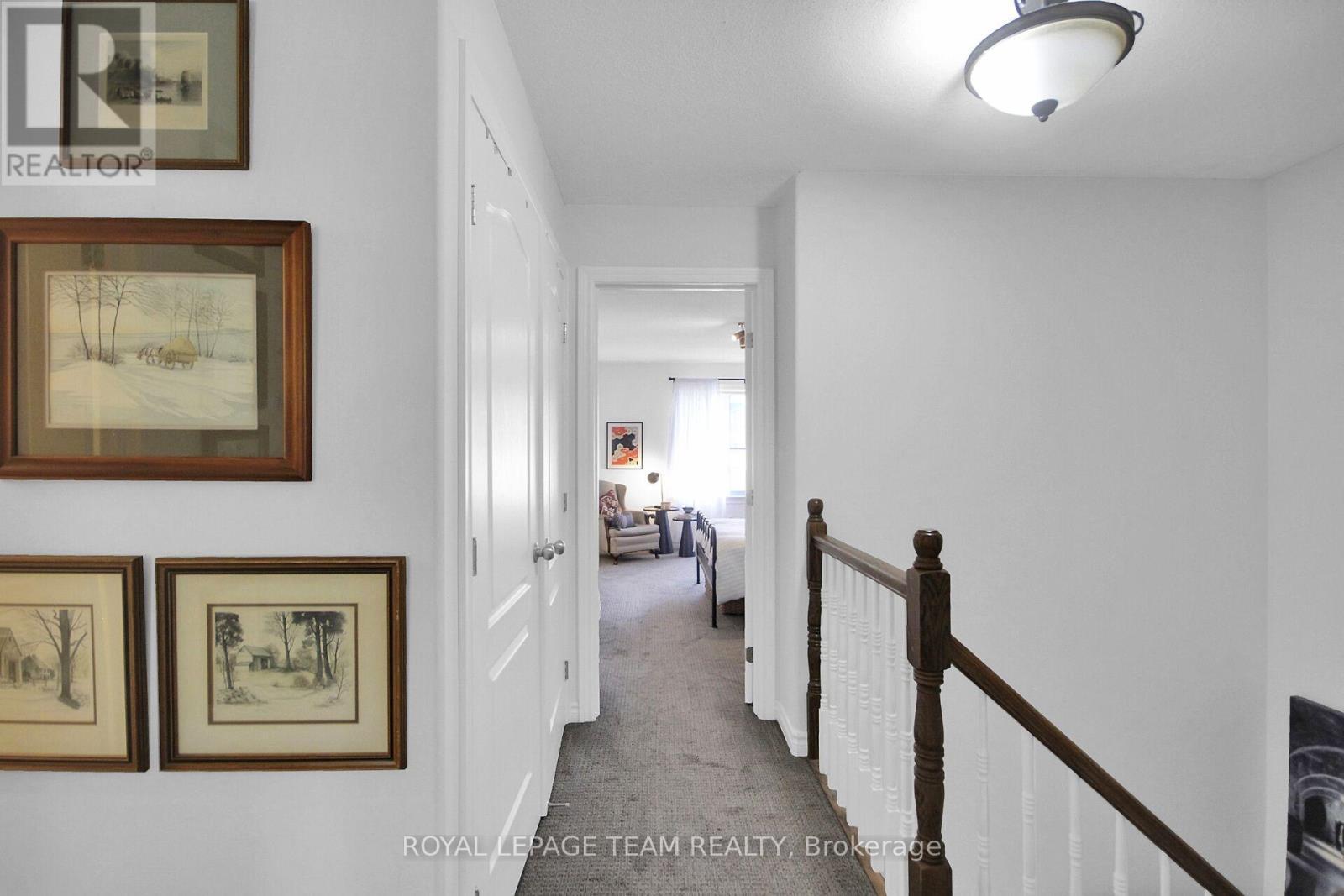 112 Talltree Crescent, Ottawa, ON - Indoor Photo Showing Other Room