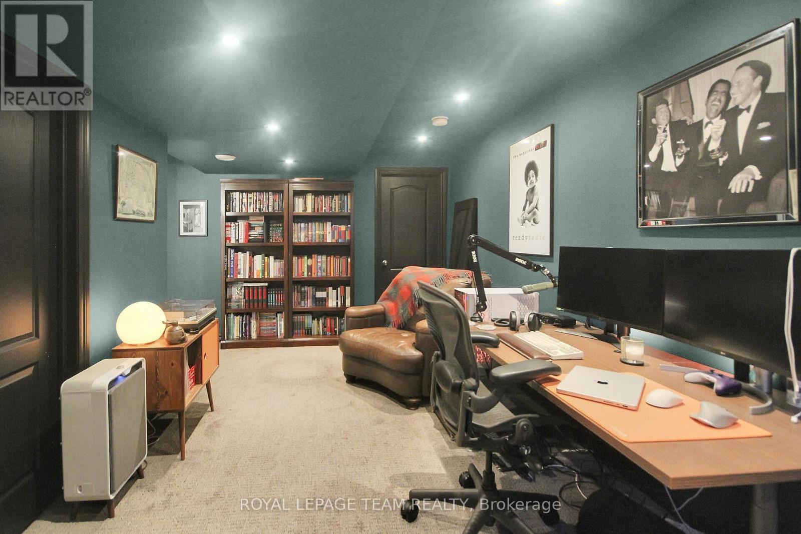 112 Talltree Crescent, Ottawa, ON - Indoor Photo Showing Office