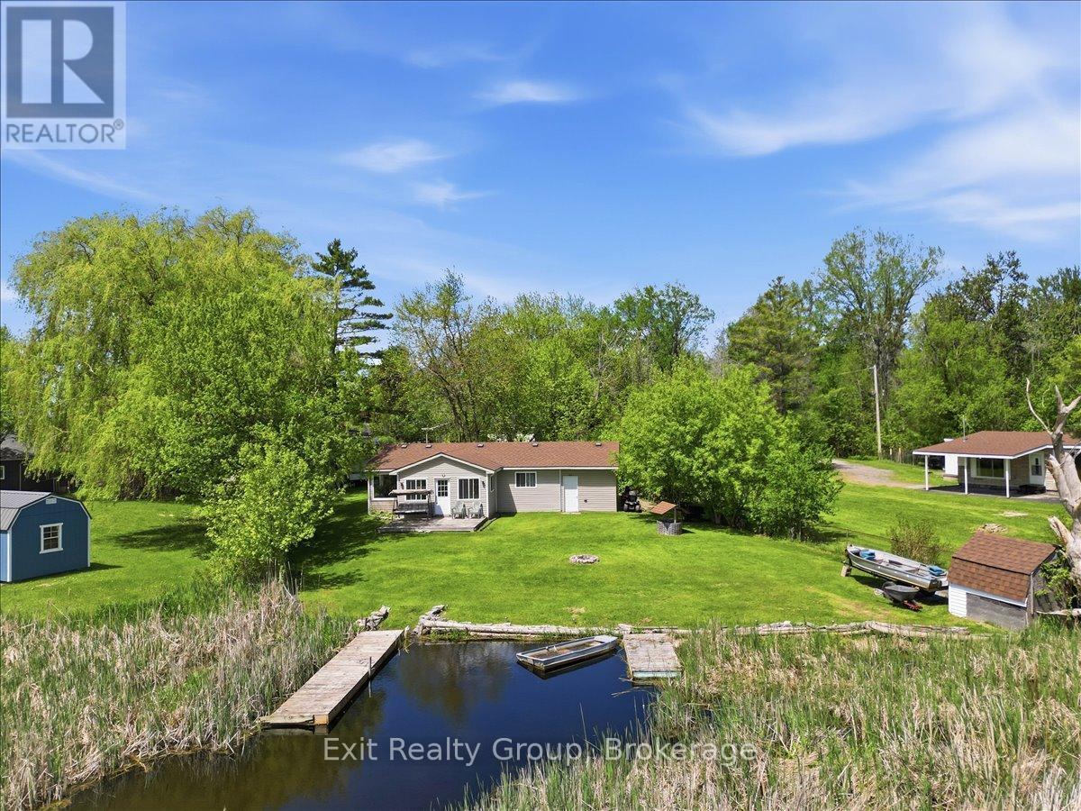 33 Willow Point Road, Brighton, ON - Outdoor With Body Of Water