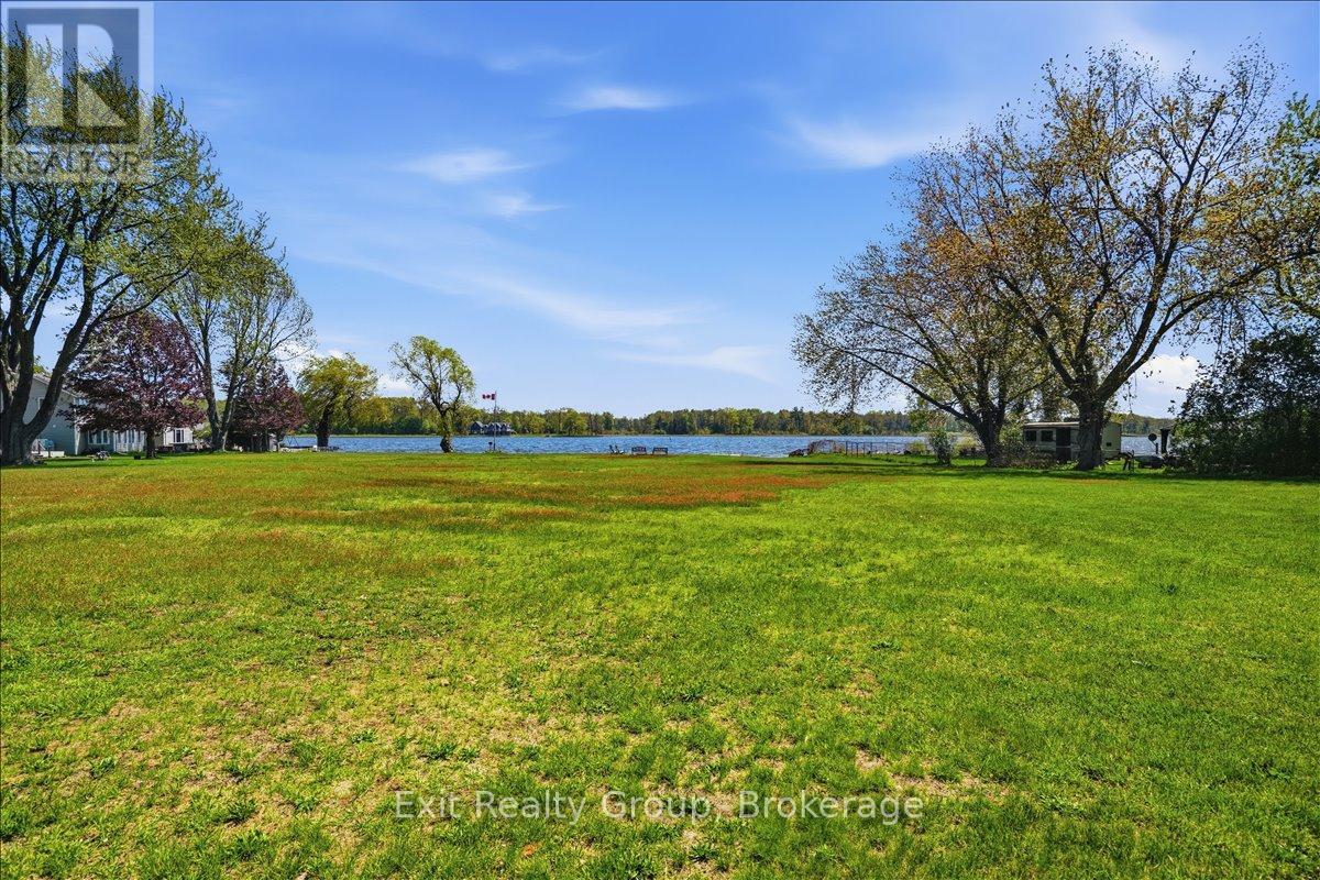 33 Willow Point Road, Brighton, ON - Outdoor With View