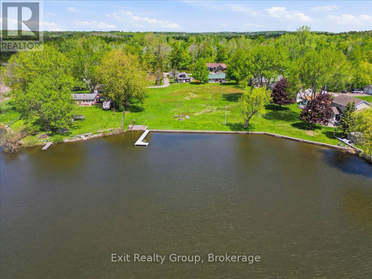33 Willow Point Road, Brighton, ON - Outdoor With Body Of Water With View