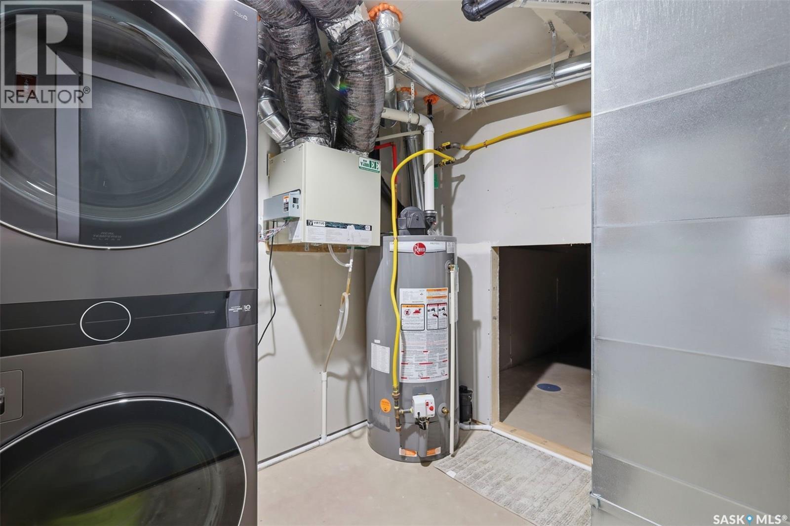 671 Underhill Road, Saskatoon, SK - Indoor Photo Showing Laundry Room