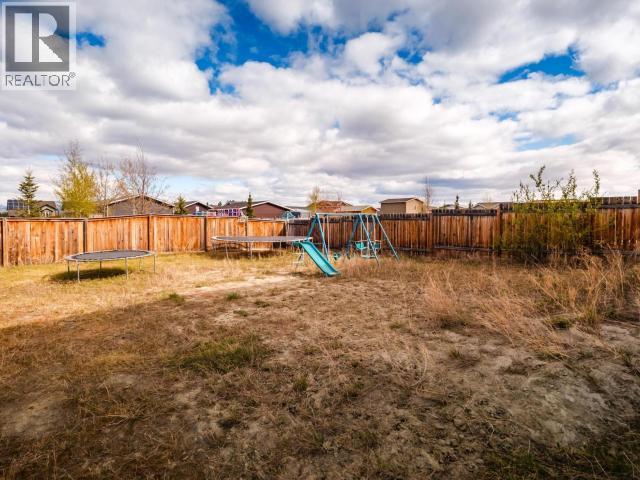 15 Bailey Place, Whitehorse, YT - Outdoor