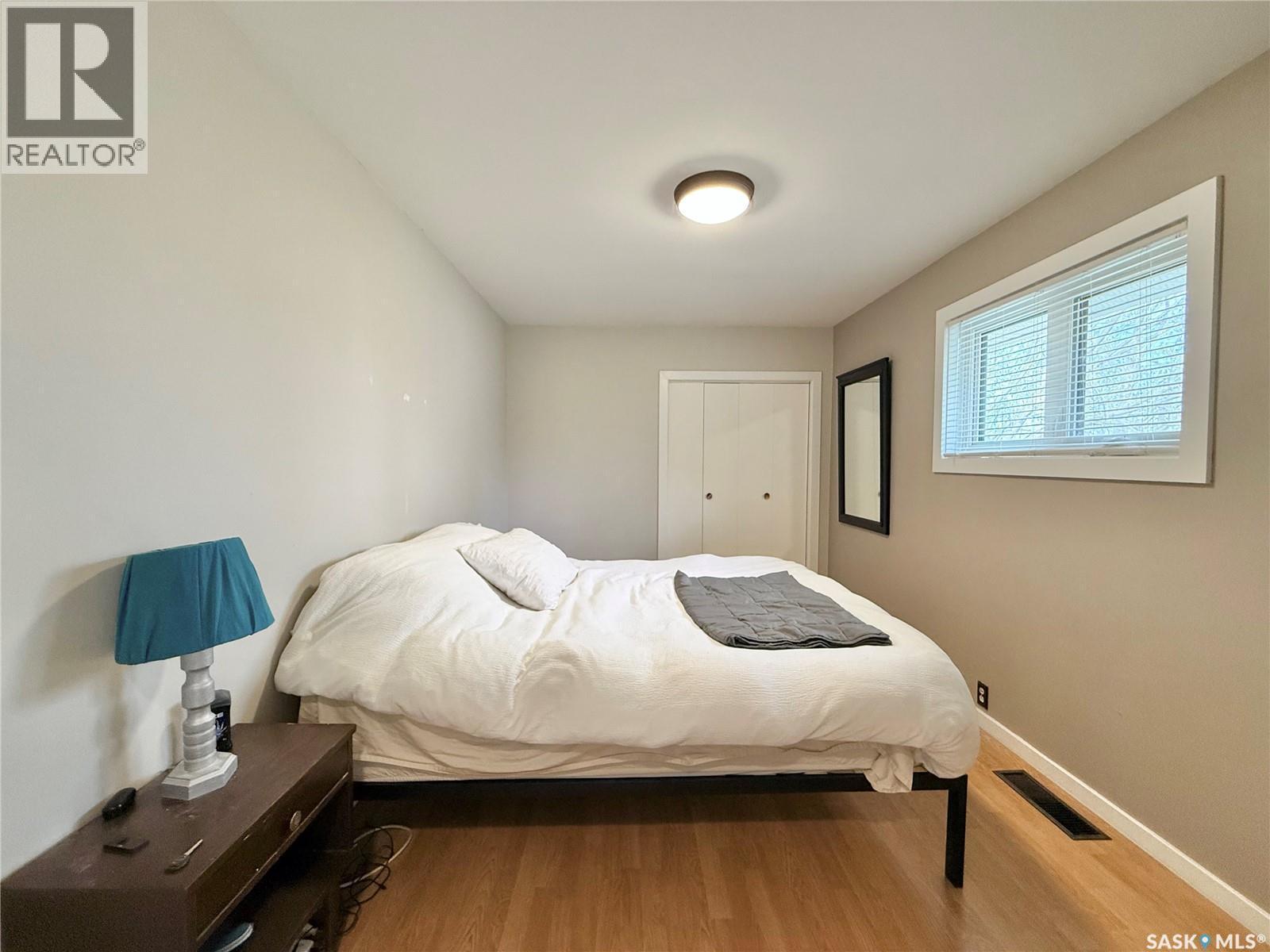 211 Pangman Street, Outlook, SK - Indoor Photo Showing Bedroom