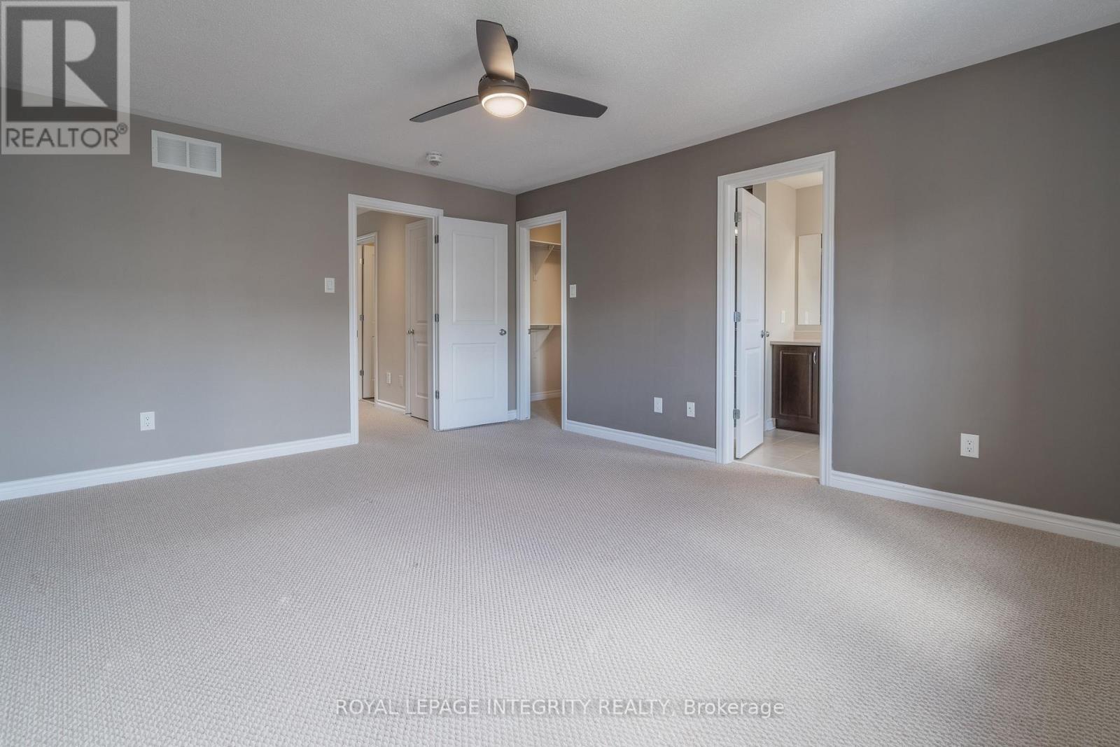 71 Fallengale Crescent, Ottawa, ON - Indoor Photo Showing Other Room