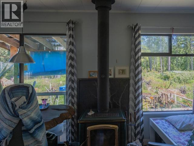 5198 Manson Ave, Powell River, BC
