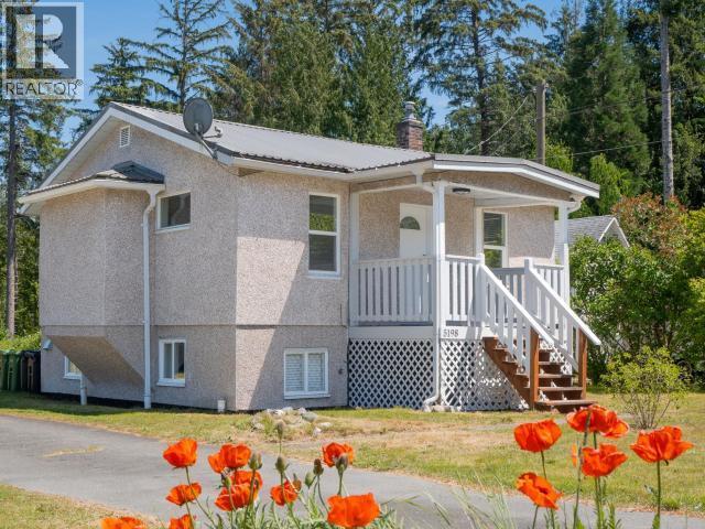5198 Manson Ave, Powell River, BC