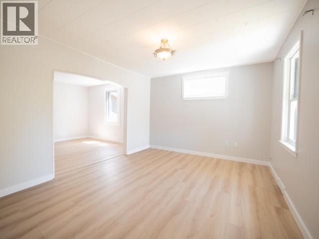 5198 Manson Ave, Powell River, BC