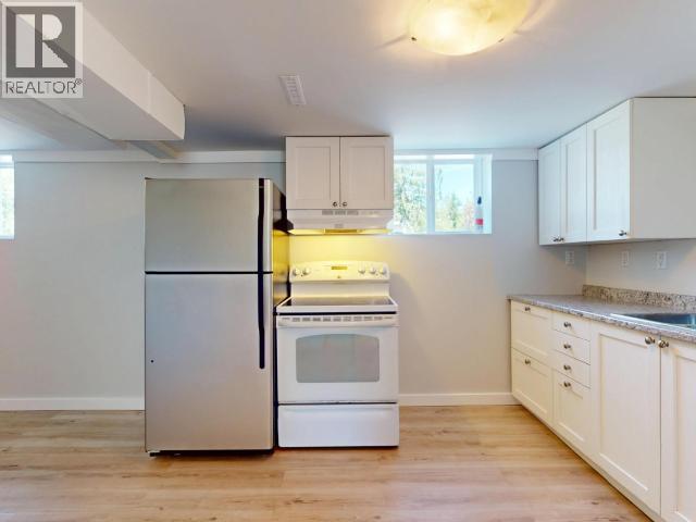 5198 Manson Ave, Powell River, BC
