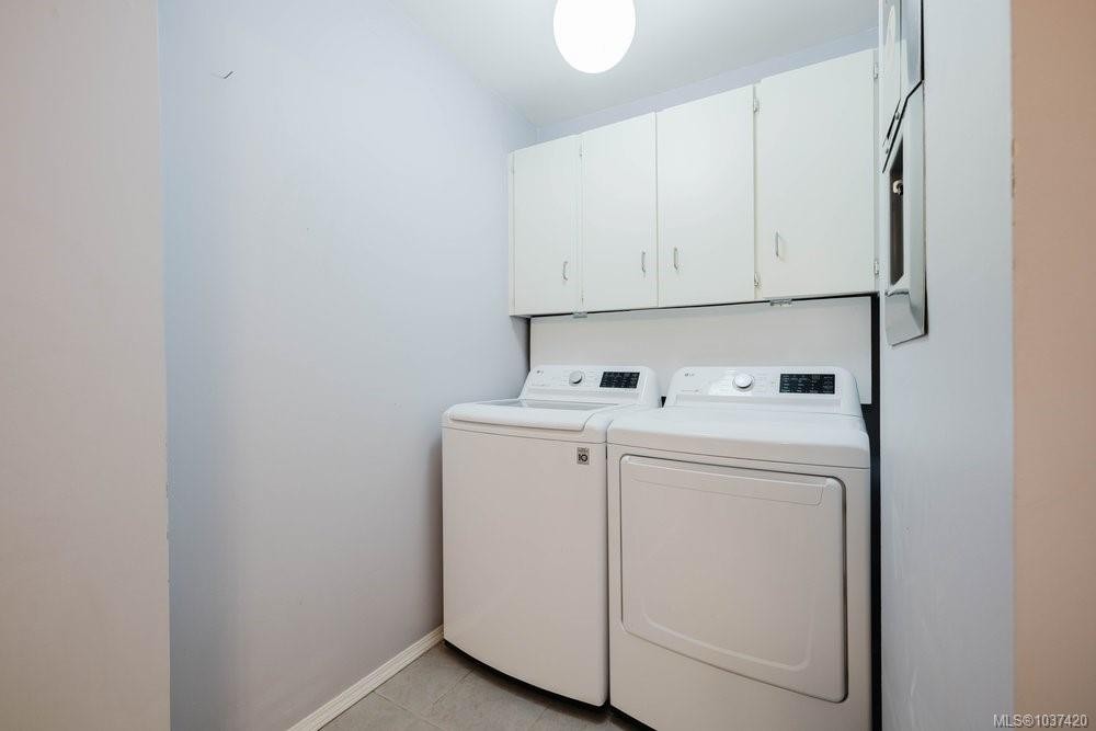 #3-933 Admirals Rd, Esquimalt, BC