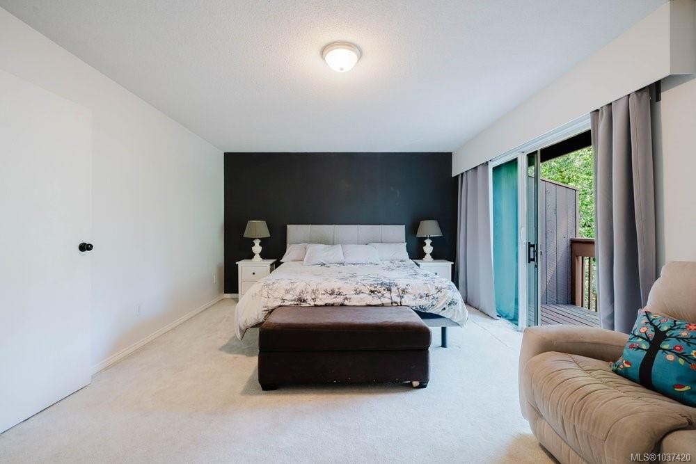#3-933 Admirals Rd, Esquimalt, BC