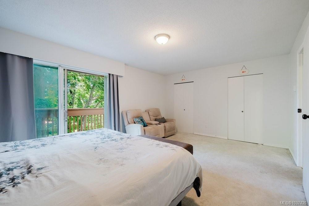 #3-933 Admirals Rd, Esquimalt, BC