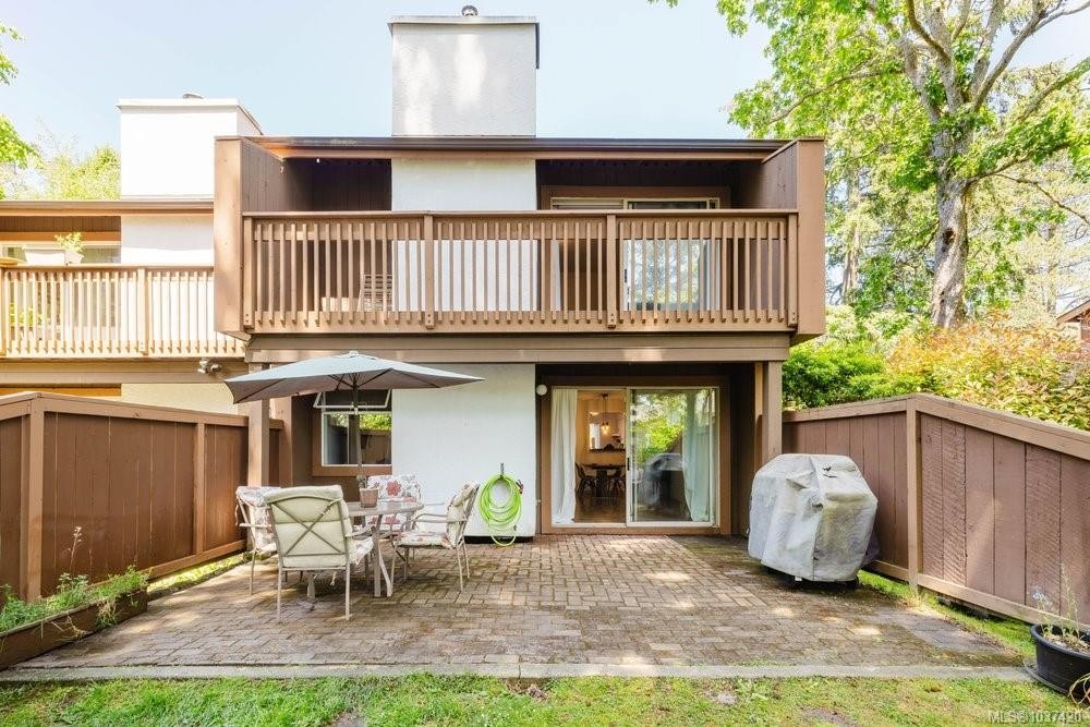 #3-933 Admirals Rd, Esquimalt, BC