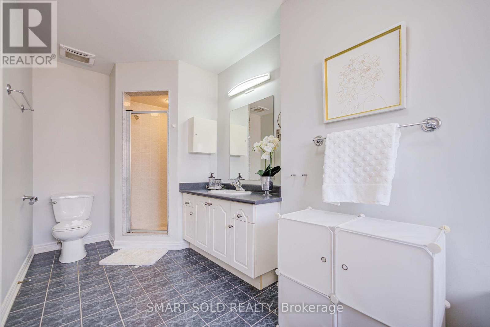 63 Michael Way, Markham, ON - Indoor Photo Showing Bathroom