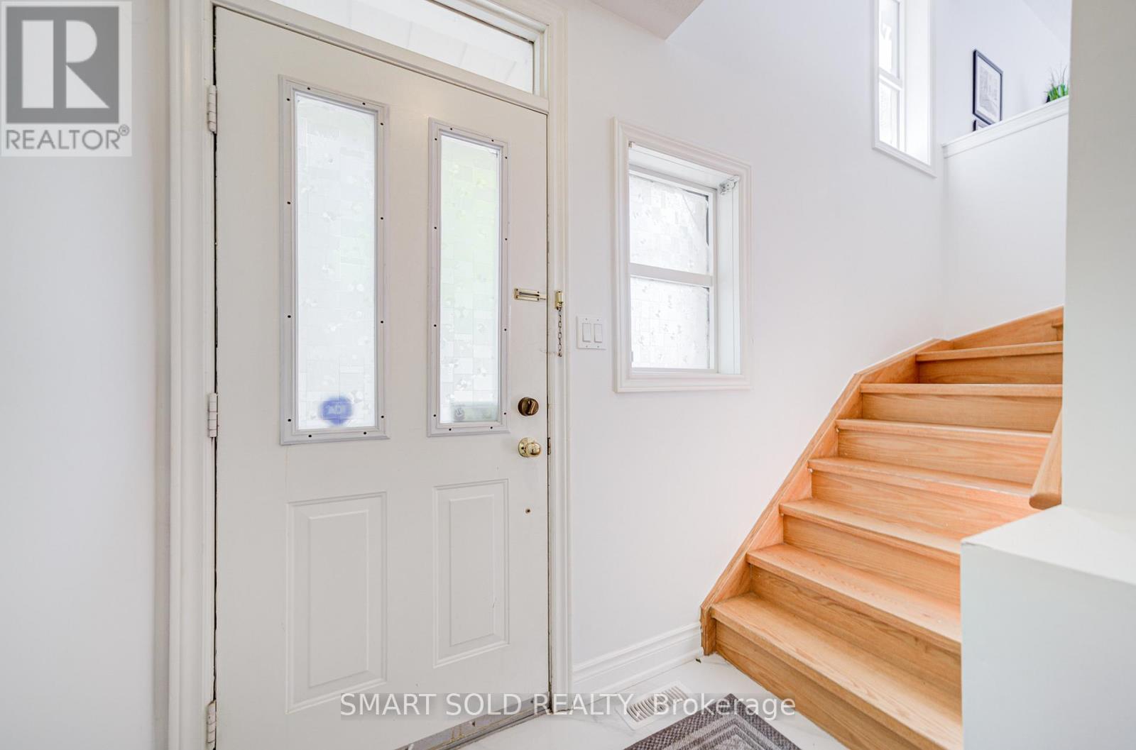 63 Michael Way, Markham, ON - Indoor Photo Showing Other Room