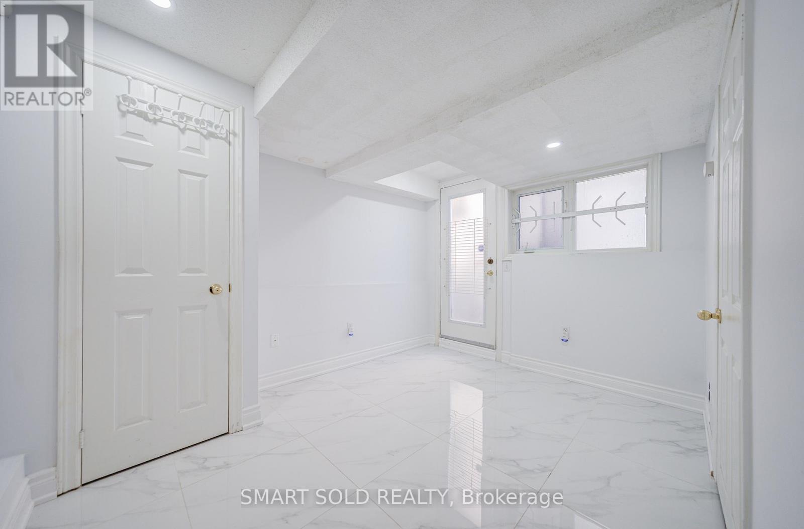 63 Michael Way, Markham, ON - Indoor Photo Showing Other Room