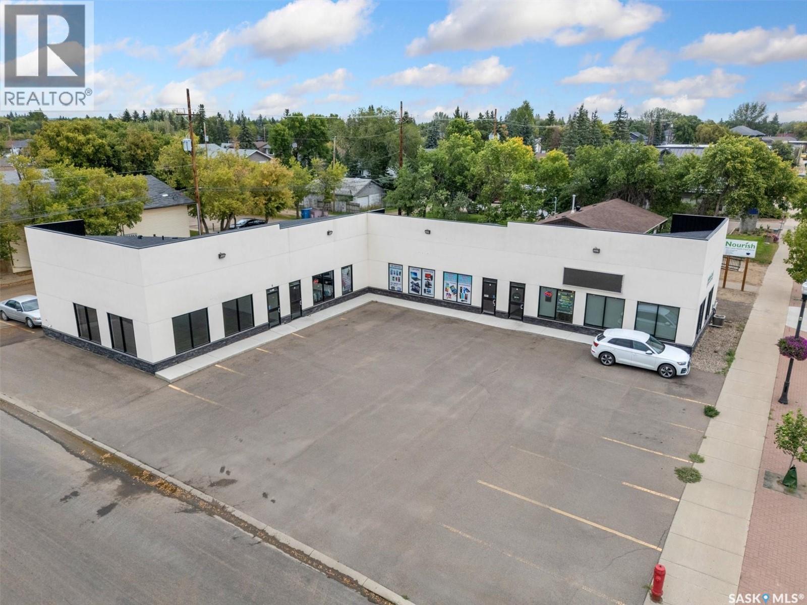 3 212 Central Street, Warman, SK