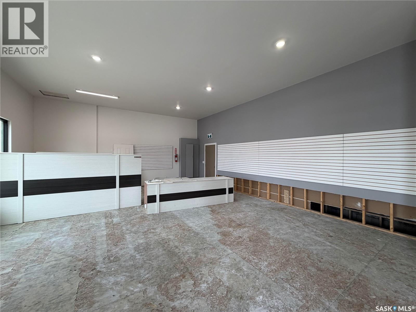 3 212 Central Street, Warman, SK