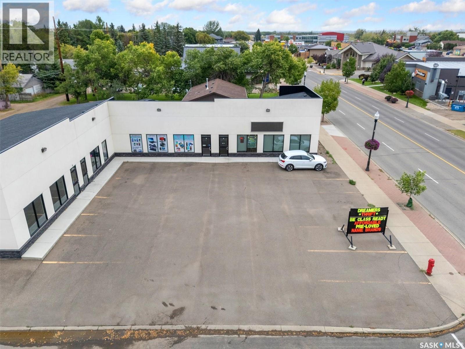 3 212 Central Street, Warman, SK