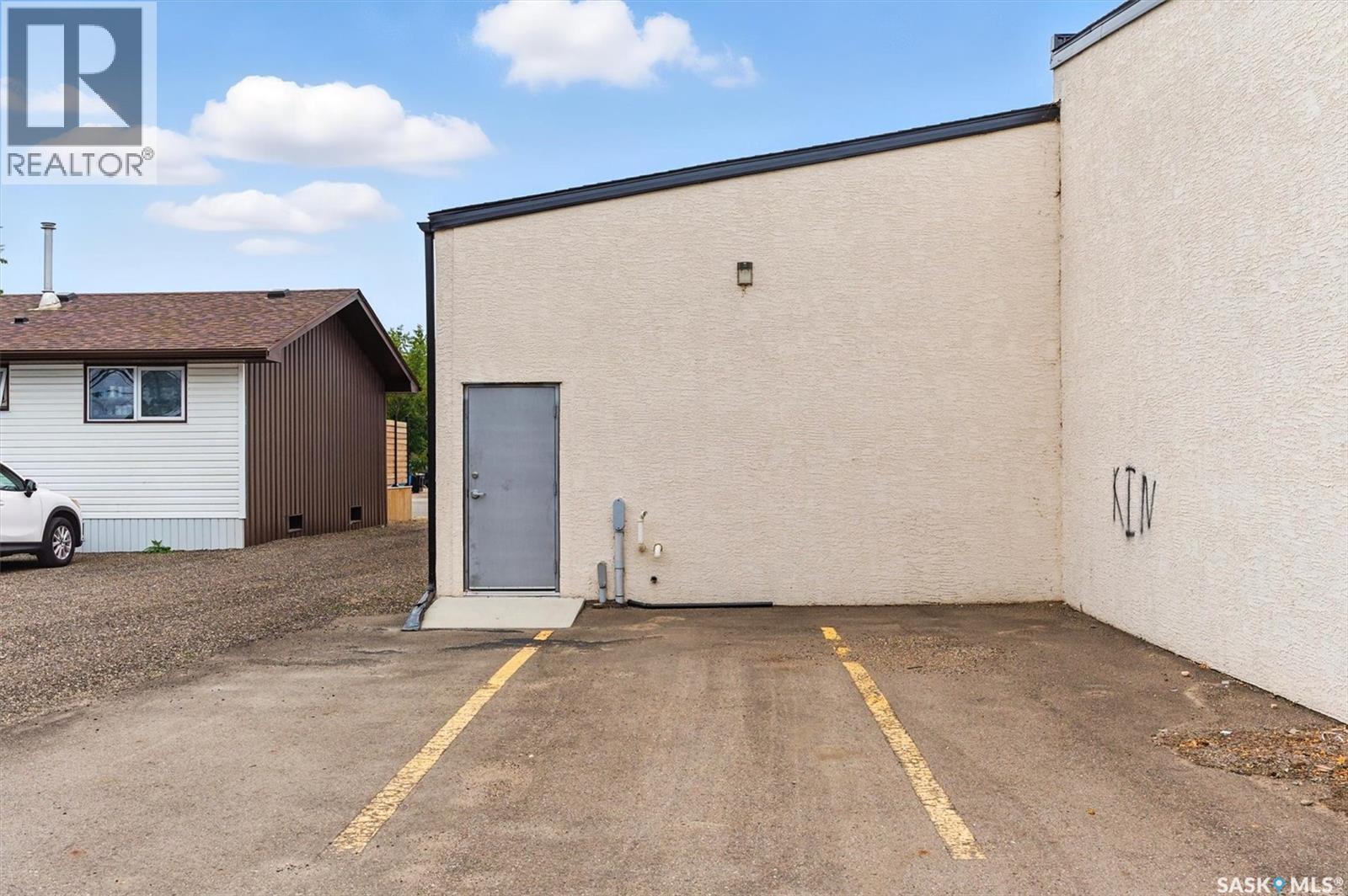 3 212 Central Street, Warman, SK