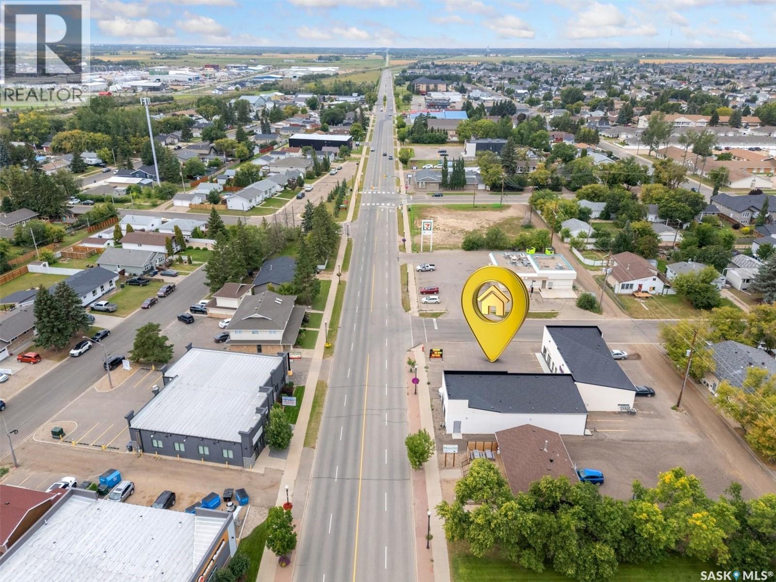 3 212 Central Street, Warman, SK