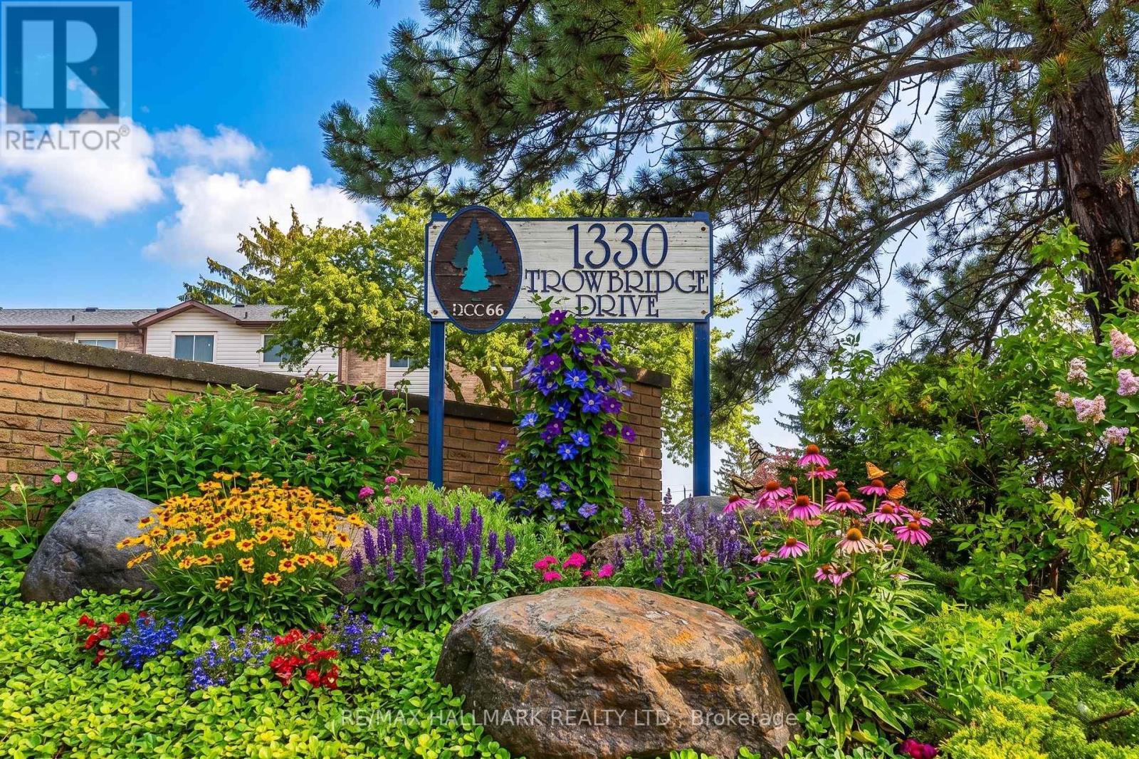 42 - 1330 Trowbridge Drive, Oshawa, ON - Outdoor