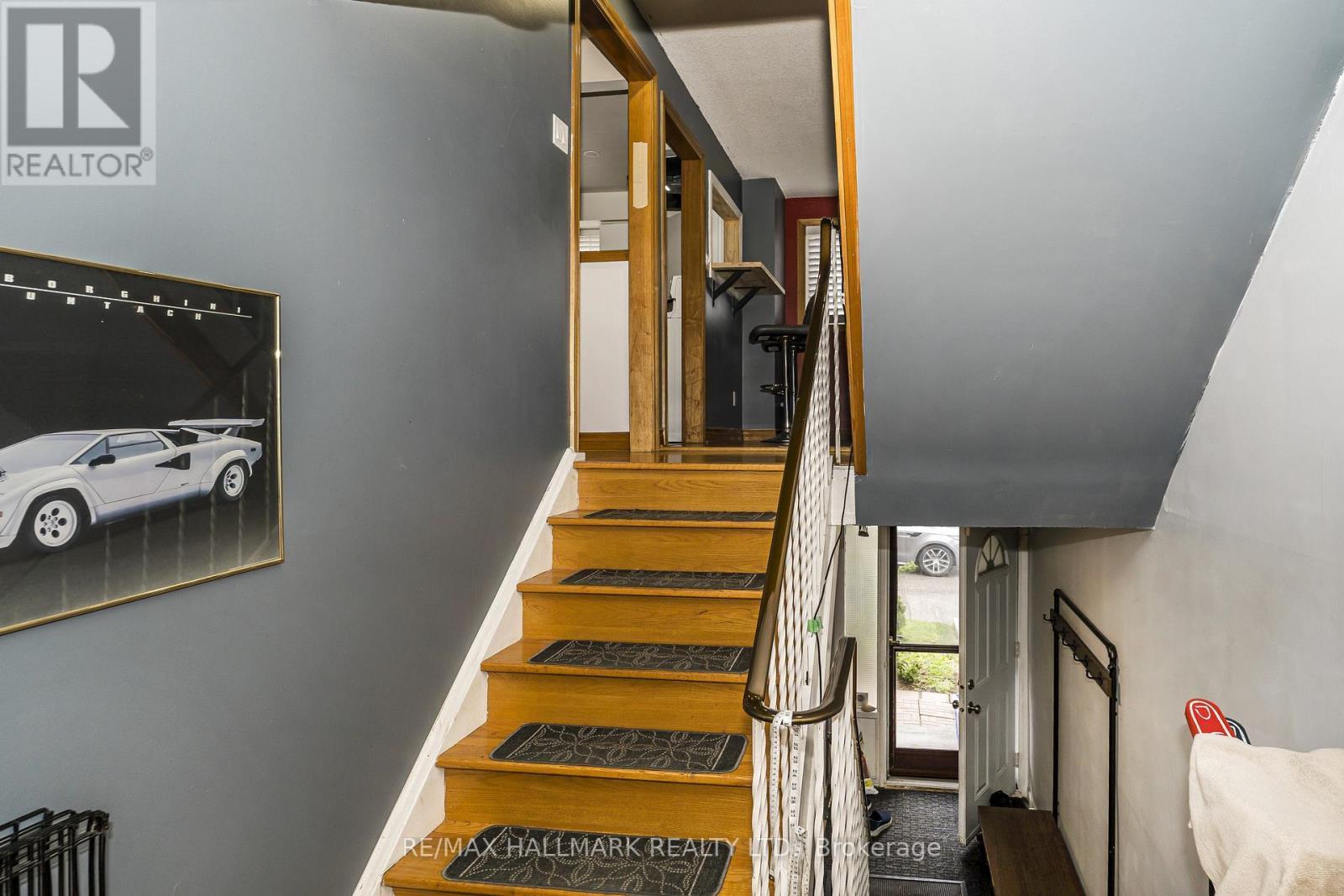 42 - 1330 Trowbridge Drive, Oshawa, ON - Indoor Photo Showing Other Room