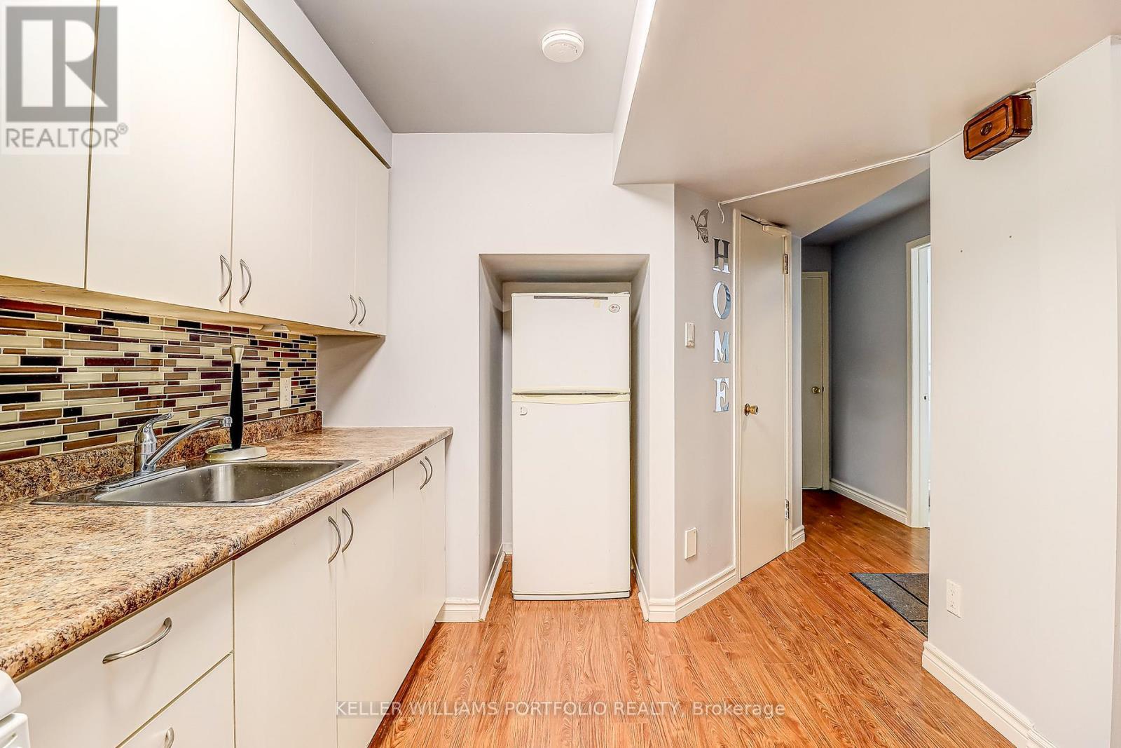 Lower Unit - 97 Dobson Drive, Ajax, ON - Indoor Photo Showing Kitchen