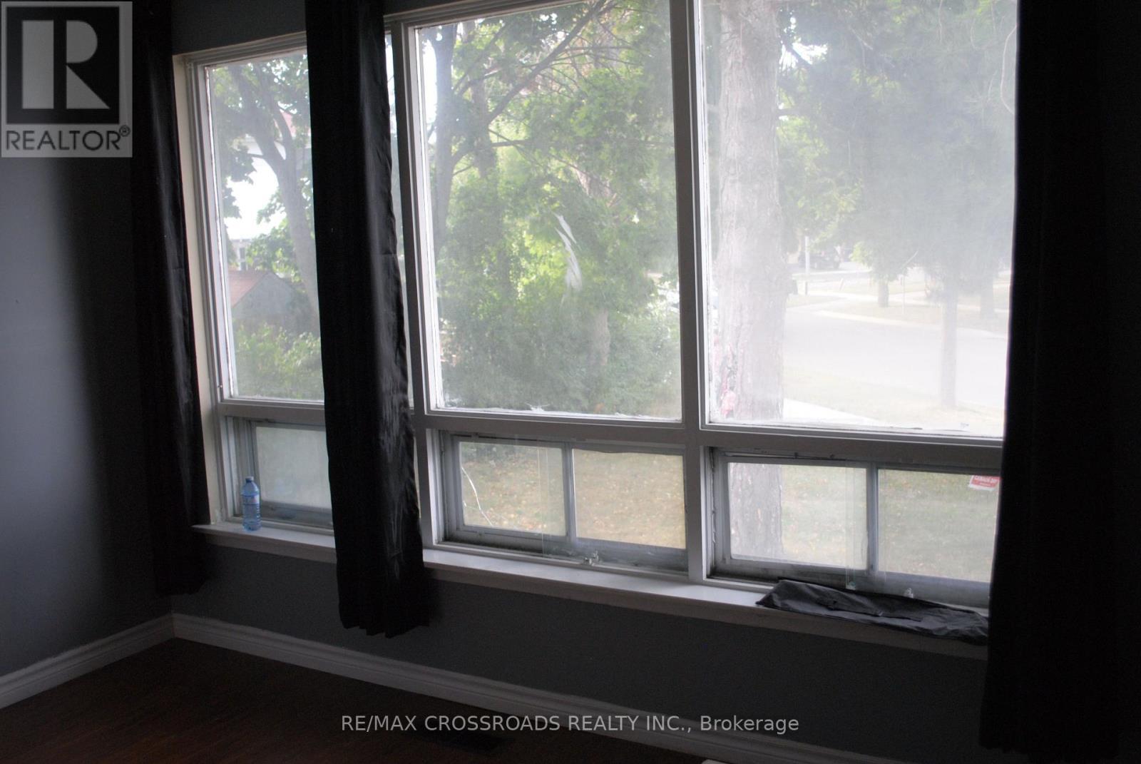 43 Berner Trail, Toronto, ON - Indoor Photo Showing Other Room