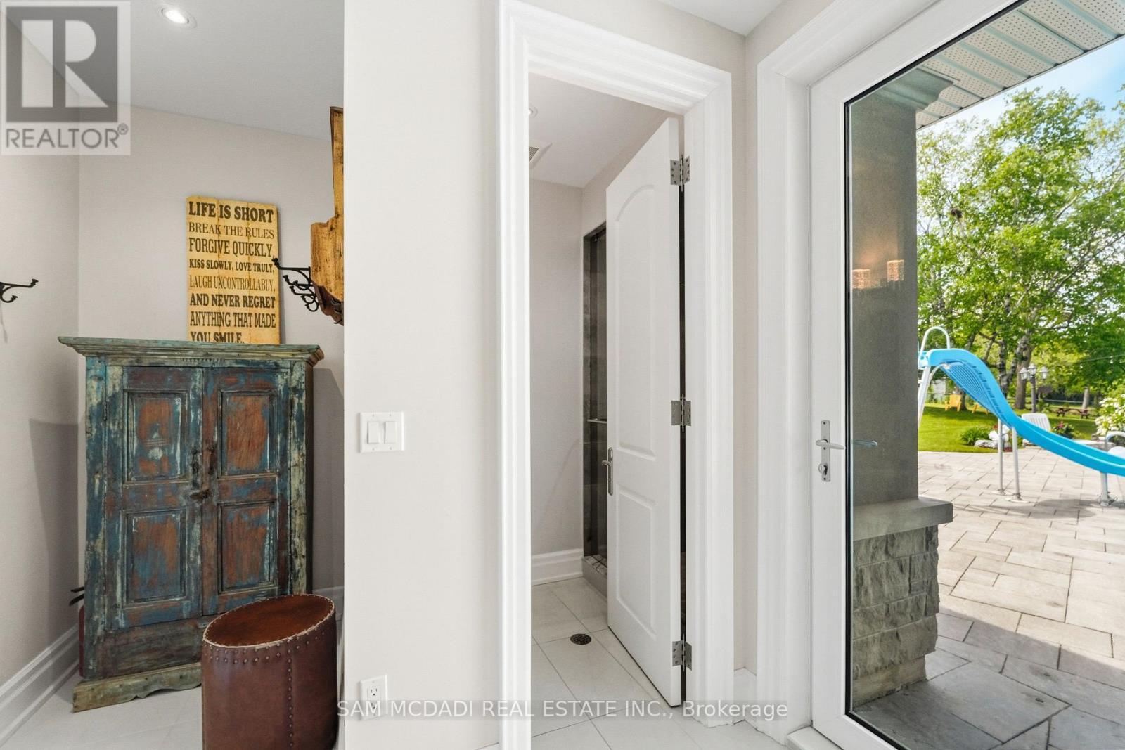 2411 Thorn Lodge Drive, Mississauga, ON -