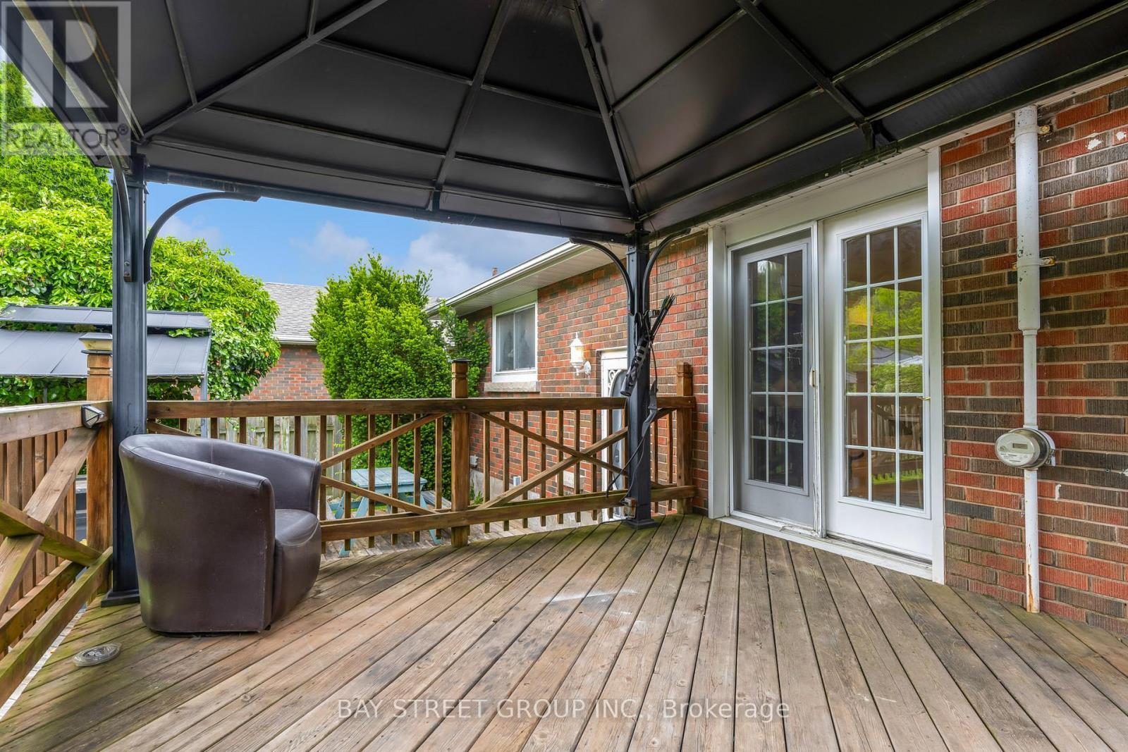8 Glenbarr Road, St. Catharines, ON - Outdoor With Deck Patio Veranda With Exterior