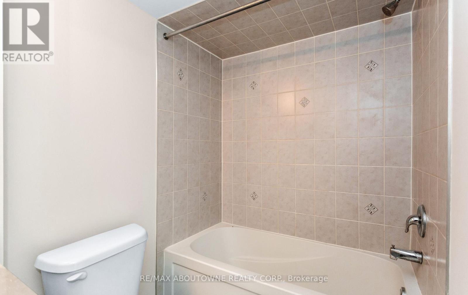 1 - 2441 Greenwich Drive, Oakville, ON