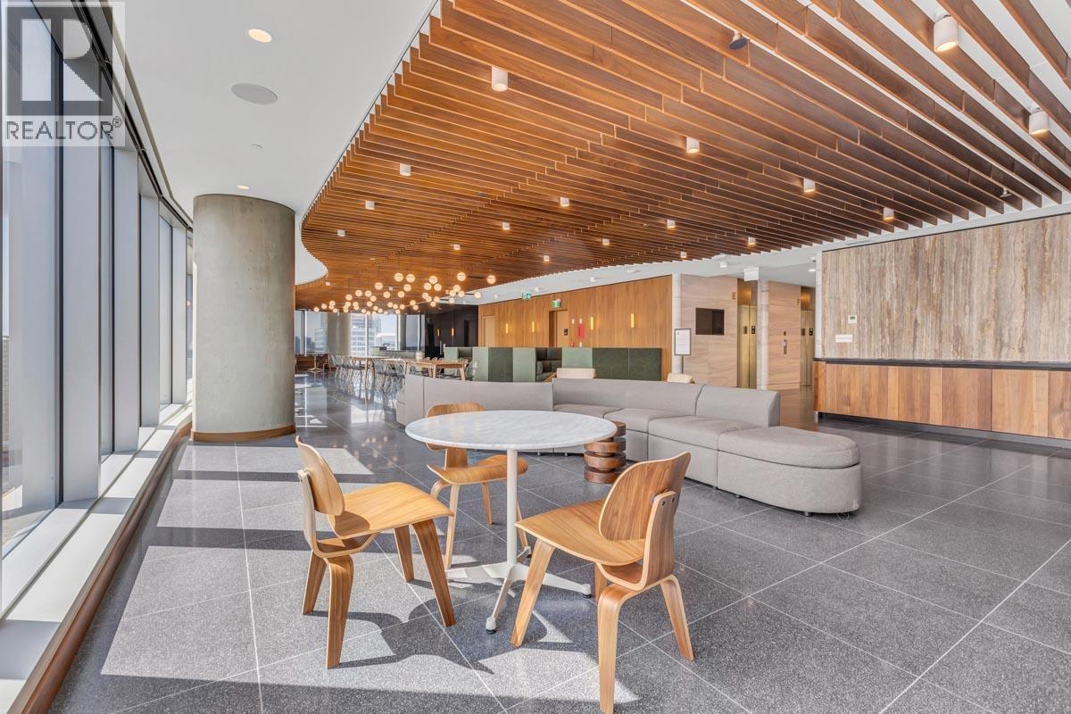 540 320 Granville Street, Vancouver, BC