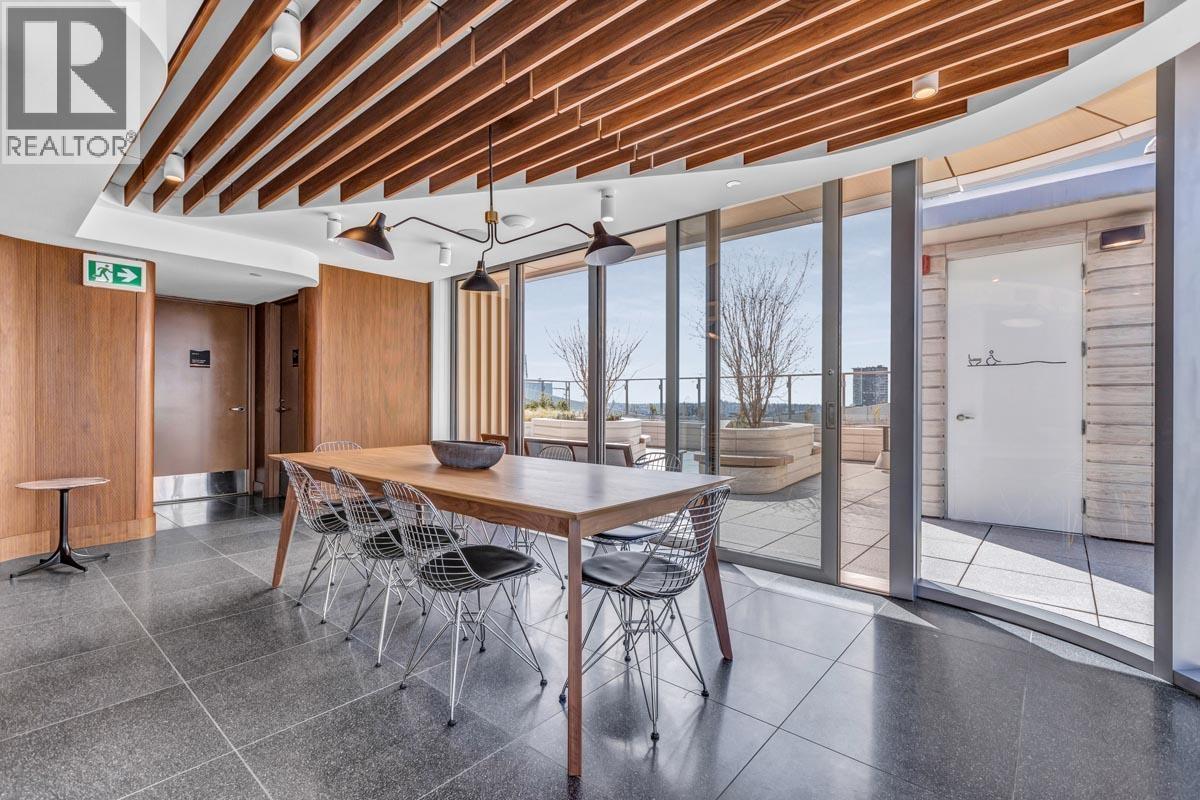 540 320 Granville Street, Vancouver, BC