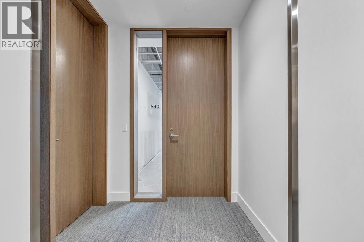 540 320 Granville Street, Vancouver, BC