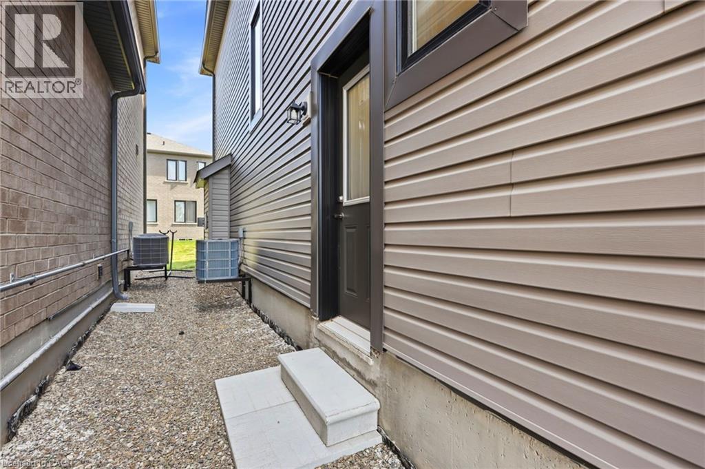 26 Orr Avenue, Erin, ON