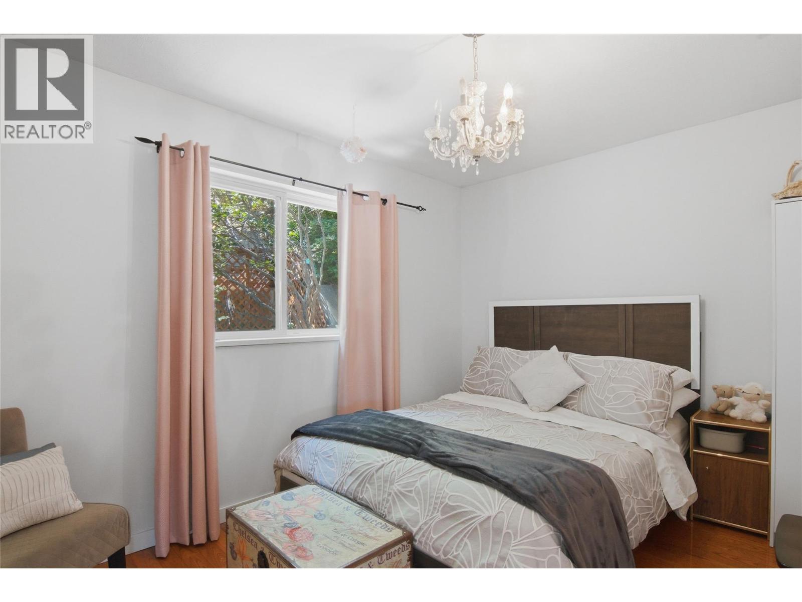 87 Thor Drive, Kamloops, BC - Indoor Photo Showing Bedroom