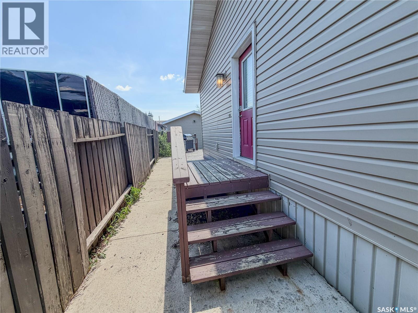 80 Morrison Drive, Yorkton, SK - Outdoor With Exterior