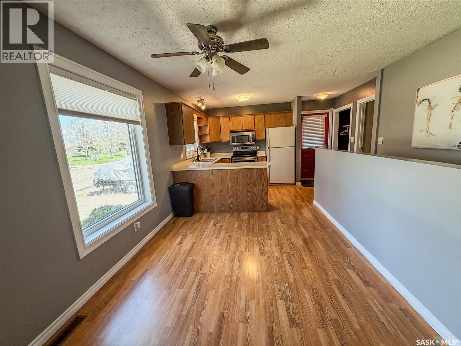 80 Morrison Drive, Yorkton, SK - Indoor Photo Showing Other Room