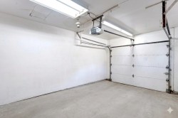 Garage -