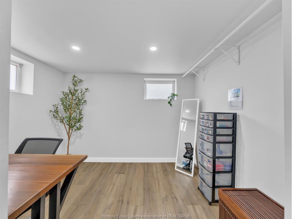 Lower Unit-1029 Parent, Windsor, ON