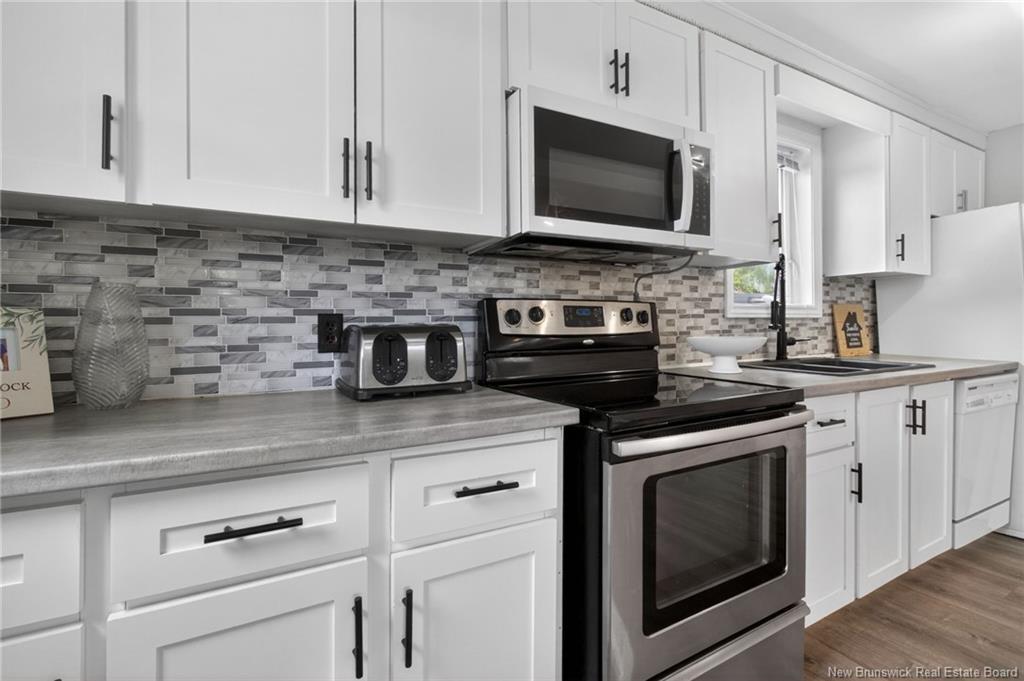 8 Nowlan Ave, Bouctouche, NB