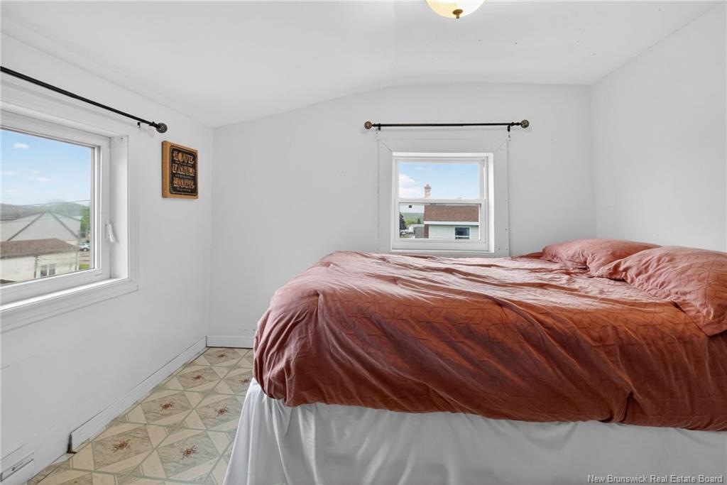 8 Nowlan Ave, Bouctouche, NB