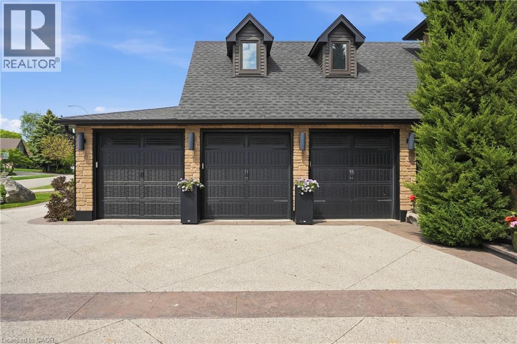149 Miller Drive, Ancaster, ON - Outdoor
