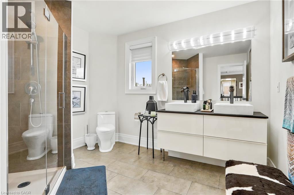 149 Miller Drive, Ancaster, ON - Indoor Photo Showing Bathroom