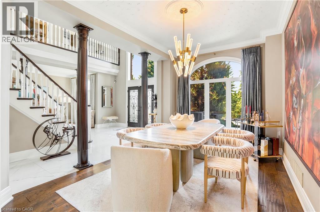 149 Miller Drive, Ancaster, ON - Indoor Photo Showing Dining Room