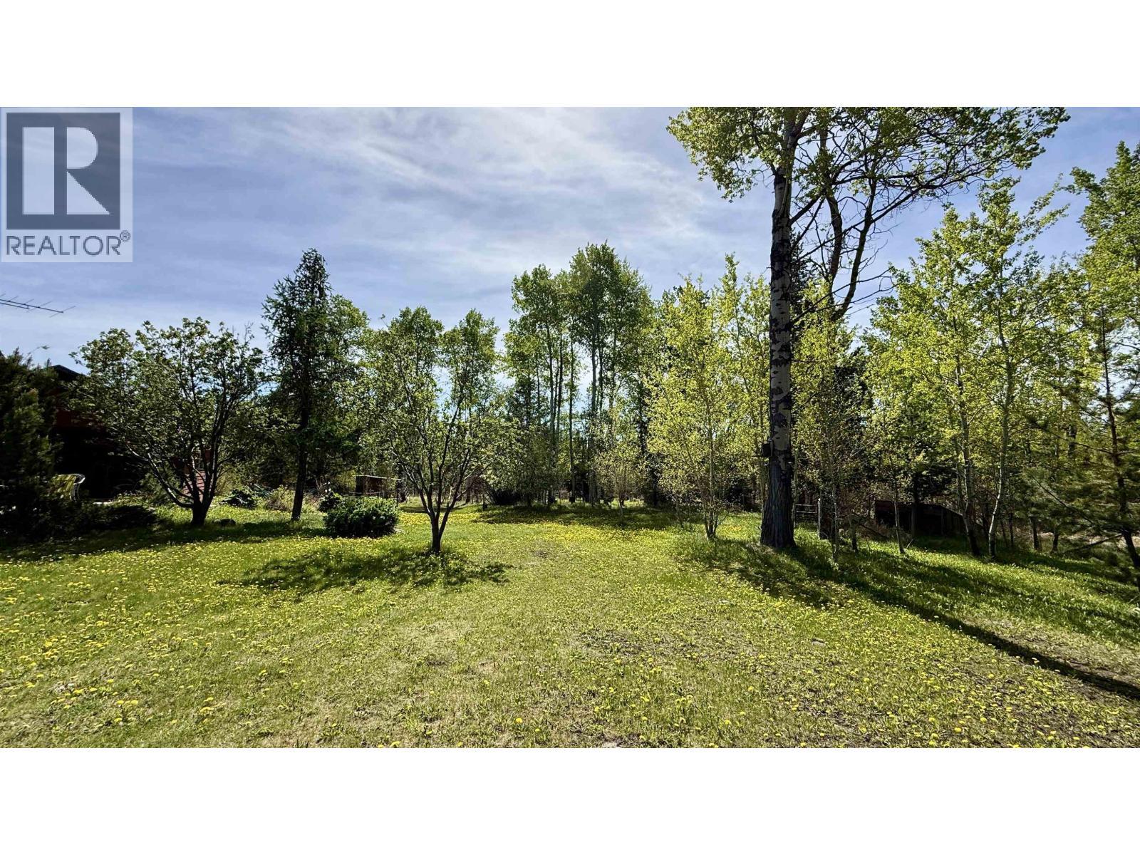 7364 Watch Lake Road, Lone Butte, BC - Outdoor