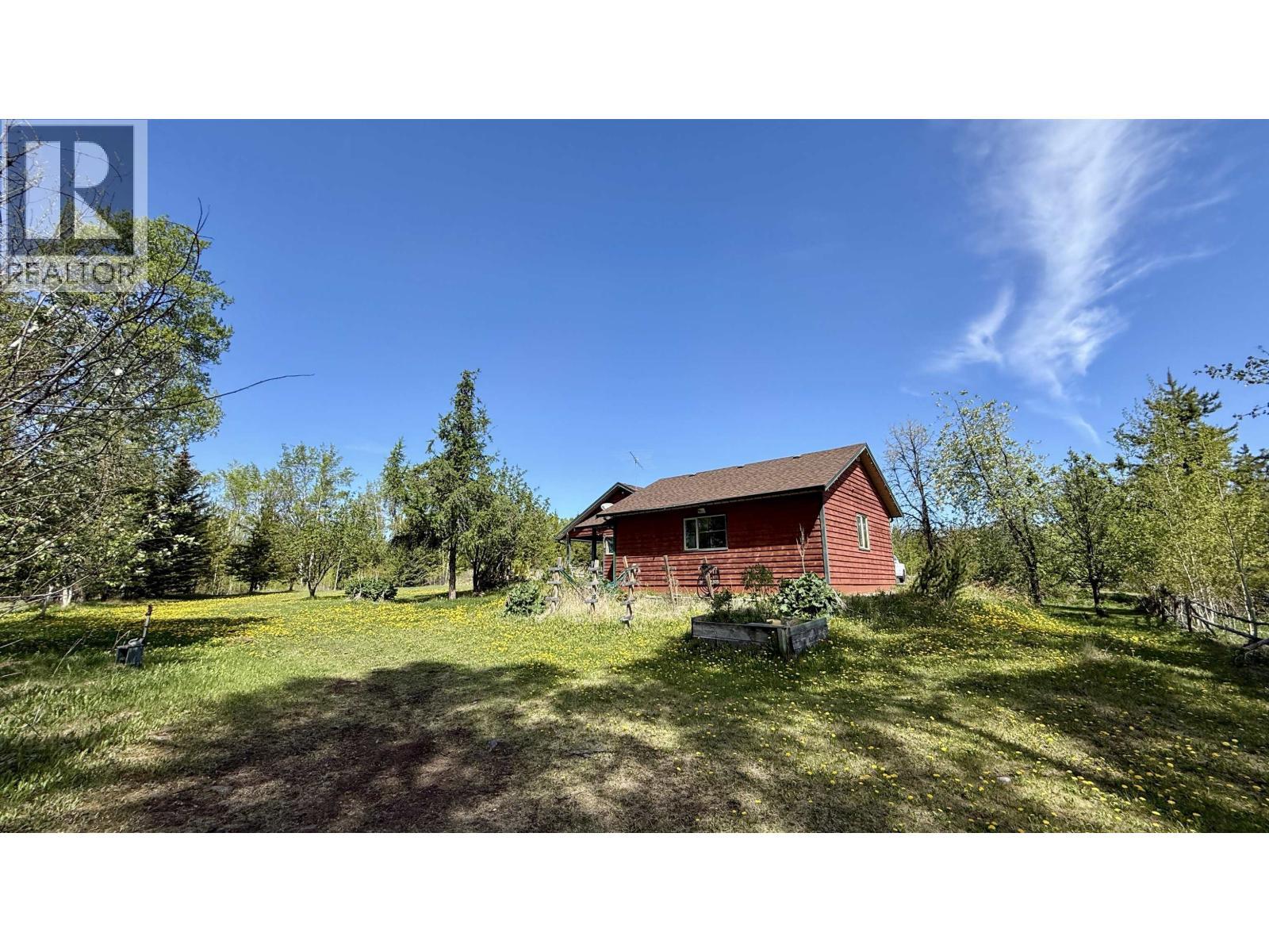 7364 Watch Lake Road, Lone Butte, BC - Outdoor